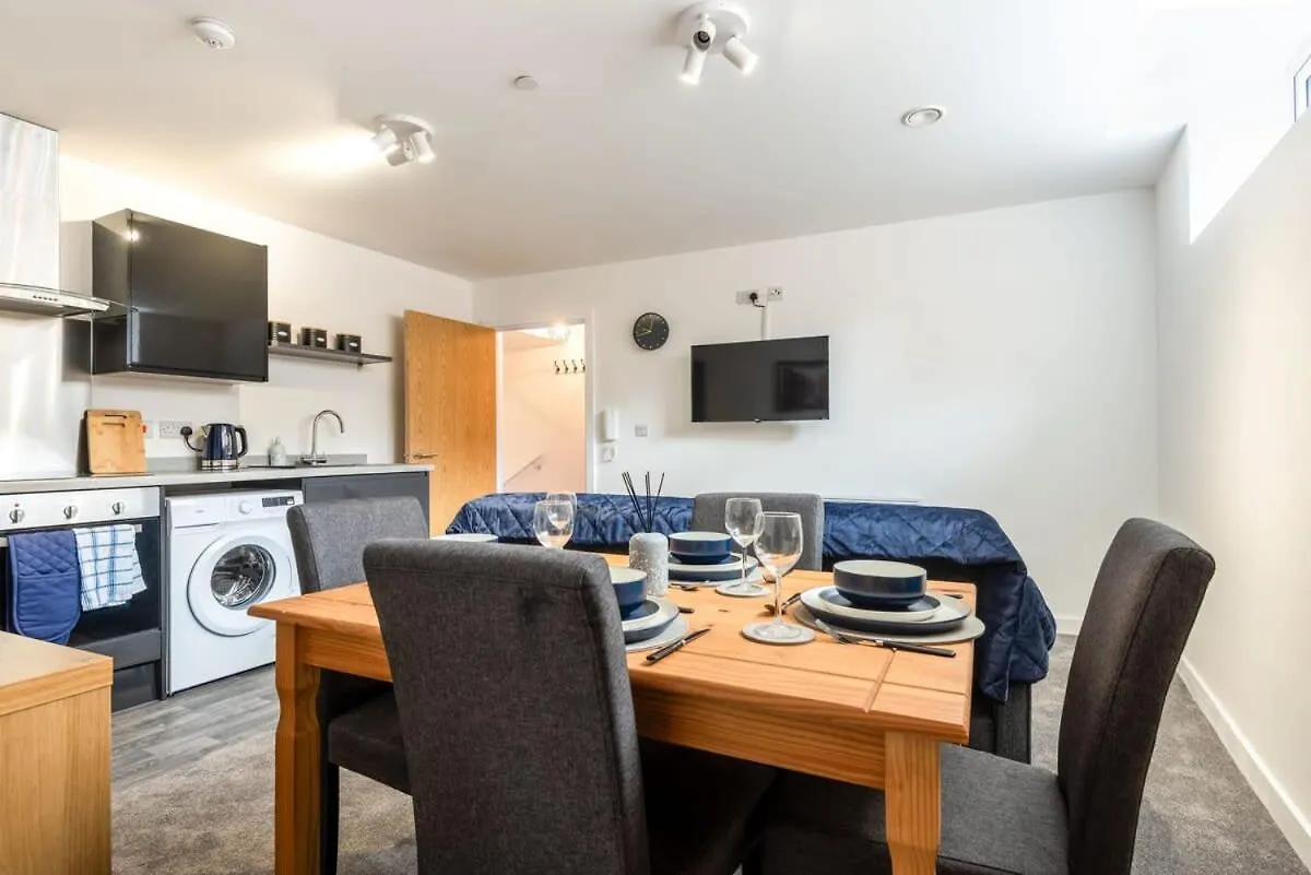 Cosy 1 Bedroom Apartment In Central Sheffield 0*,